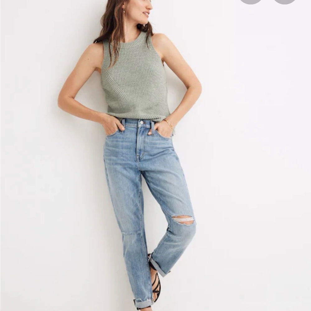 Madewell The High-Rise Slim Boyfriend Size 28.